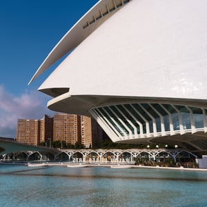 White Palau de les Arts curves above Valencia water
